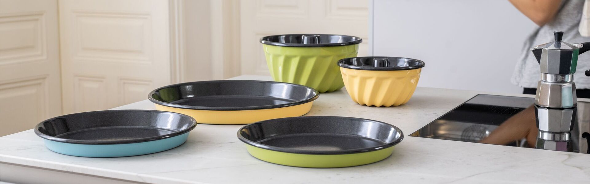 RIESS Gugelhupfform mit dekorativem Sonderdekor für stilvolles Backen